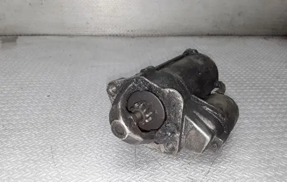 Audi A6 S6 C5 4B Starter motor