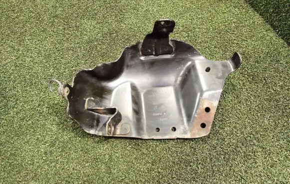 Renault Master III Other engine bay part 040114A 362711