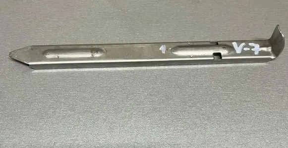 Volvo V70 Headlight/headlamp mounting bracket 30678340