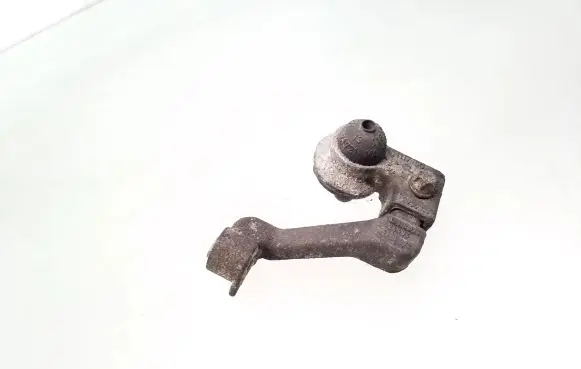 Opel Tigra B Radiator mount bracket 13118034 461117160