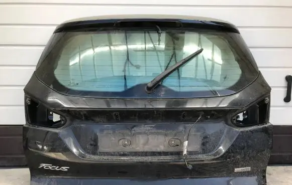 Ford Focus Tailgate/trunk/boot lid