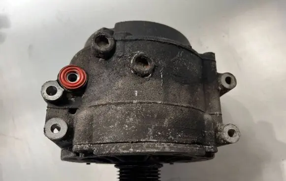 Mercedes-Benz ML W163 Generator/alternator A0001502550 04W24