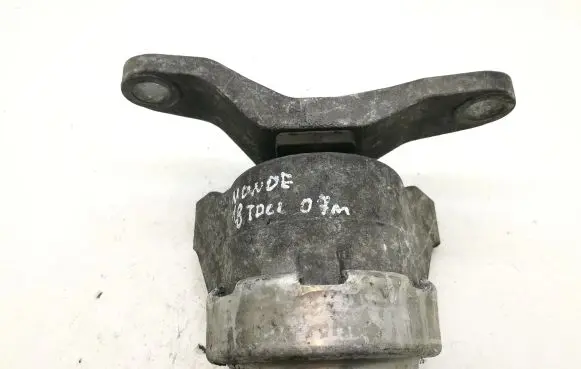 Ford Mondeo MK IV Engine mounting bracket HL8021M10