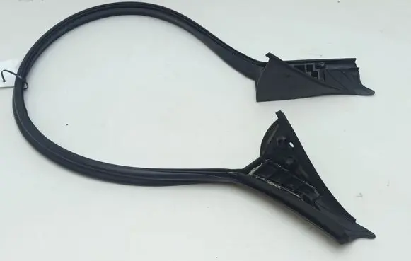 BMW 5 GT F07 Rubber seal tailgate window/glass 