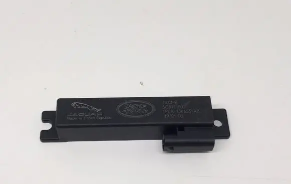 Land Rover Range Rover Sport L494 Aerial antenna amplifier JPLA15K603AB