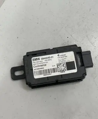 BMW 7 G11 G12 Door central lock control unit/module 6844045 A2C96549603