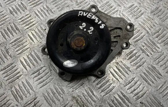 Toyota Avensis T270 Water pump