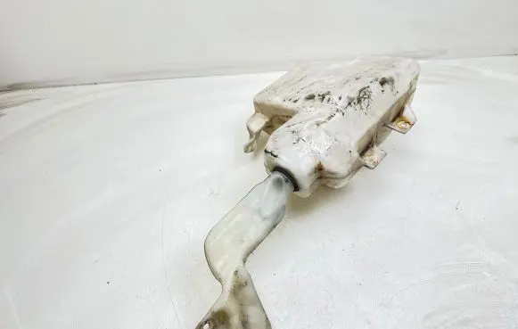 Honda Accord Windshield washer fluid reservoir/tank E13019555