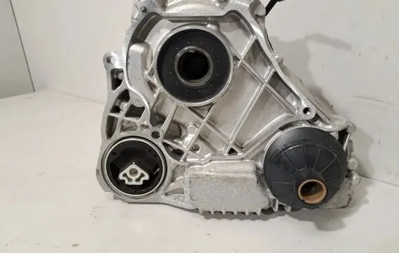 BMW 4 G22 G23 G24 G26 Gearbox transfer box case 7884824 ATC132