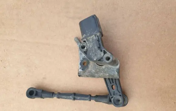 Audi A4 S4 B9 Headlight level adjustment motor 4M0907503 141106601H 8094060W1