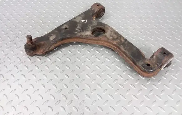 Opel Astra H Front lower control arm/wishbone 24454477