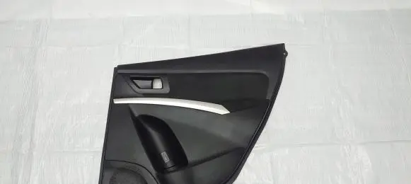 Suzuki SX4 S-Cross Rear door card panel trim