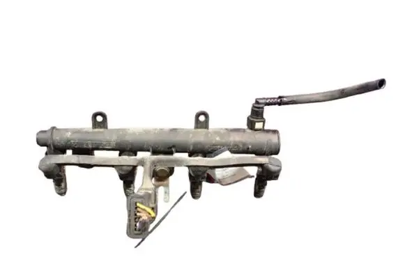 Citroen C3 Fuel main line pipe 