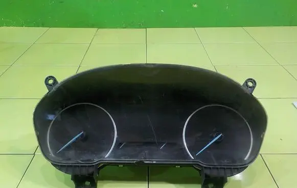 Ford Ecosport Speedometer (instrument cluster) GN1510849CFM UP298