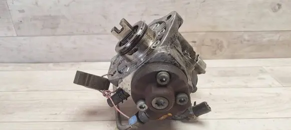 Toyota Corolla Verso AR10 Fuel injection high pressure pump 221000R011 HU2940000870
