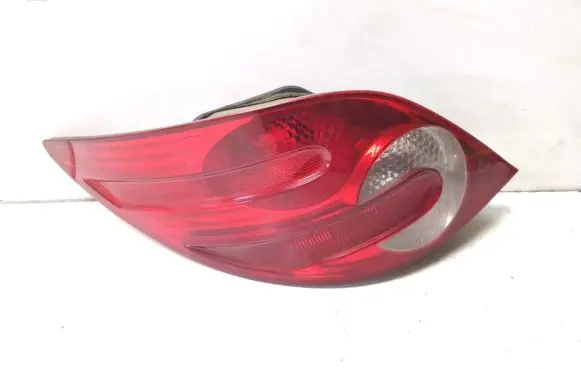 Mercedes-Benz R W251 Rear/tail lights A2518200364