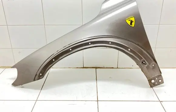 Volvo XC70 Fender