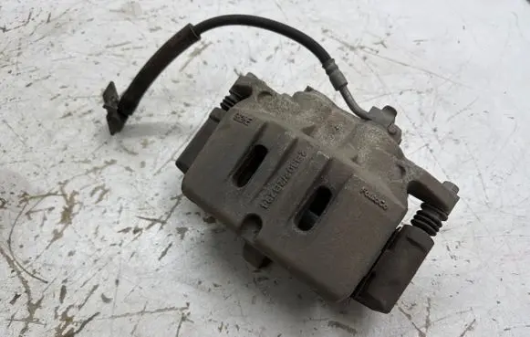 Ford Mustang VI Front brake caliper FR3C2011FF 5E433117000 4217B17