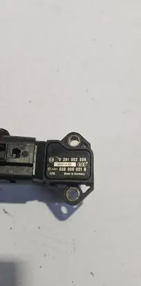 Skoda Octavia Mk2 (1Z) Air pressure sensor 038906051B 0281002399