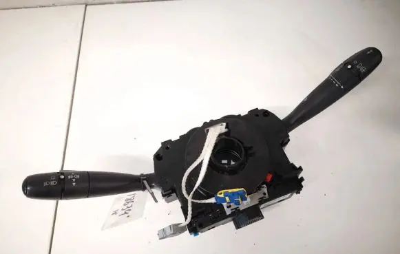 Citroen C3 Picasso Wiper turn signal indicator stalk/switch 96643945xt
