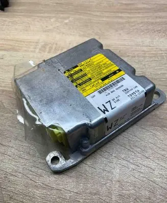 Toyota Yaris Airbag control unit/module 891700D490 220749106