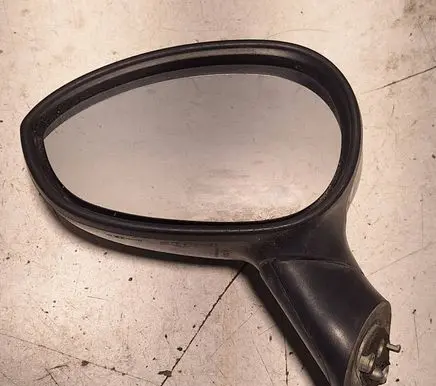 Front door electric wing mirror
