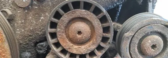 Generator/alternator belt tensioner