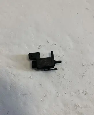 BMW X5 E53 Turbo solenoid valve 1742712 72234100