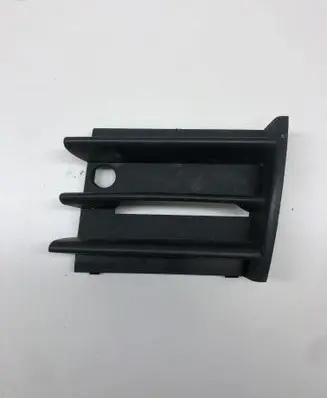 Skoda Octavia Mk2 (1Z) Front bumper lower grill 1Z0853665