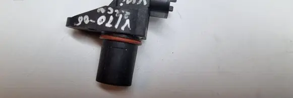 Mercedes-Benz Vito Viano W639 Camshaft position sensor A0051531328