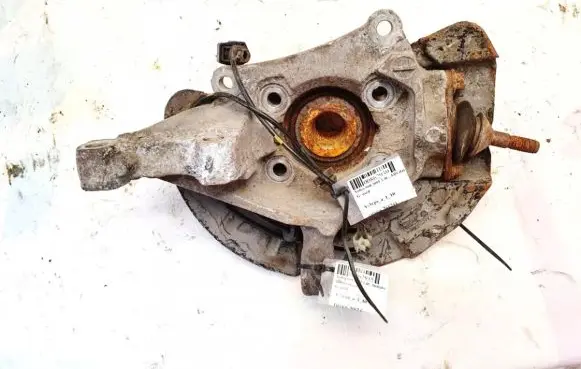 Volvo S60 Front wheel hub