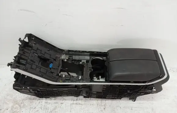Land Rover Range Rover Evoque L551 Armrest K8D2045B44B