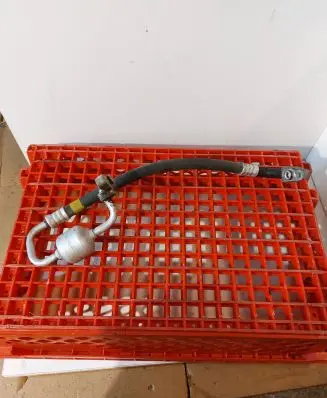 Lexus CT 200H Air conditioning (A/C) pipe/hose 11HP6S251