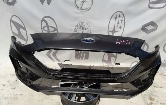 Ford Focus Front bumper