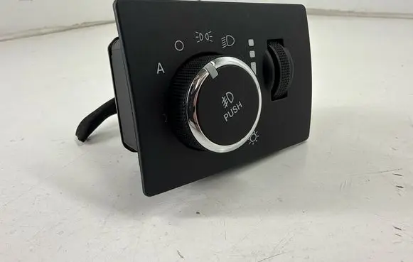 Jeep Grand Cherokee Light switch P68258718AA 68258718AA 68258718AB