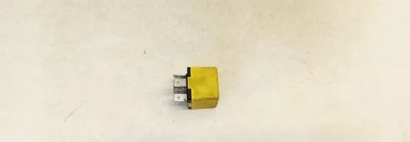 Renault Megane II Other relay 8200051112