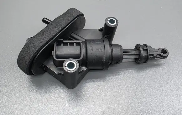 Ford Fiesta Clutch master cylinder L905F CV217A543BA