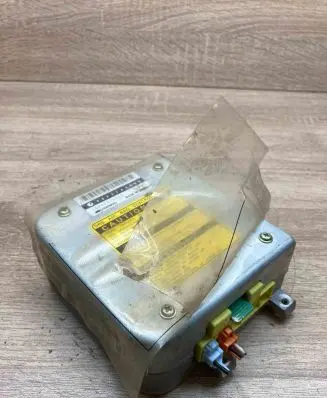 Subaru Outback Airbag control unit/module 98221AC000 1523000325