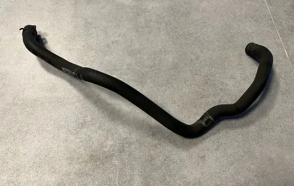Porsche 911 991 Engine coolant pipe/hose 9G130773301