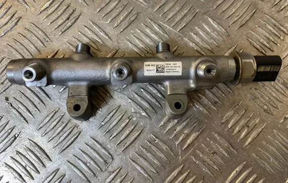 Audi A4 S4 B9 Fuel main line pipe 059130089CS 04L906054