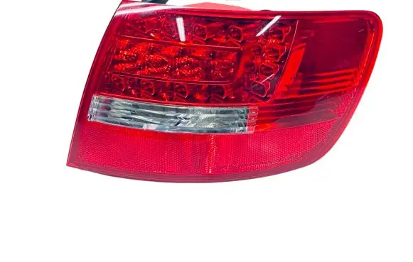 Audi A6 S6 C6 4F Rear/tail lights 4F9945096E 4F9945222C