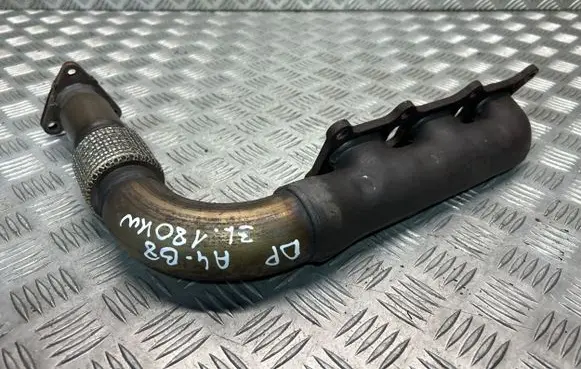 Audi A4 S4 B8 8K Exhaust manifold 05925303
