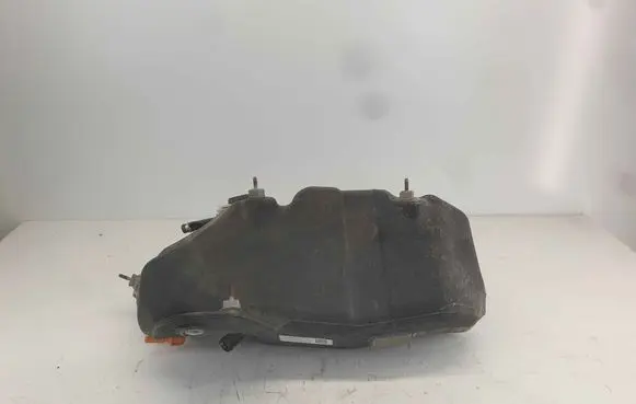 BMW 5 F10 F11 AdBlue liquid reservoir 16197212608 7212608