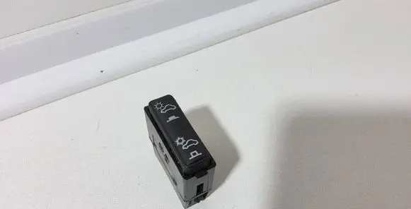 Other switches/knobs/shifts