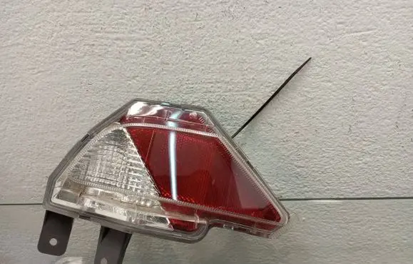 Toyota RAV 4 (XA40) Rear fog light 8149042070