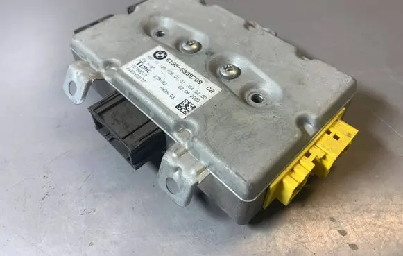 BMW 5 E60 E61 Door control unit/module 6939709 75789012 AAR3H02E37
