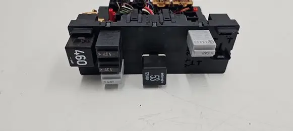 Volkswagen Golf V Comfort/convenience module 1K0937049S H30S0704 F005V00496