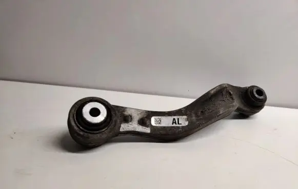 BMW 7 F01 F02 F03 F04 Rear upper control arm/wishbone 4069467