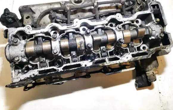 Engine head