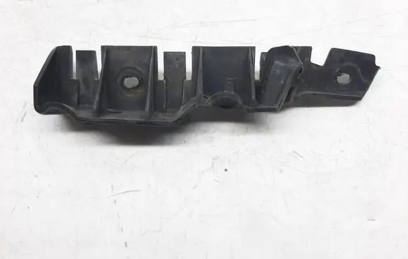 Audi A3 S3 8P Front bumper mounting bracket 8P0807183B